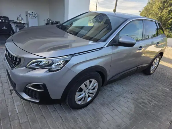Peugeot 3008 2019 - 13900 EUR, 198000 km - AUTO.MOTO.pt - 198000km - foto 21 de 58