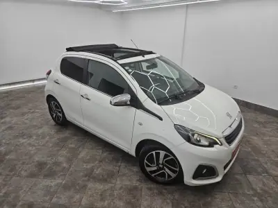 Peugeot 108 2015 - 8650 EUR, 88563 km - AUTO.MOTO.pt - 88563km - foto 16 de 53