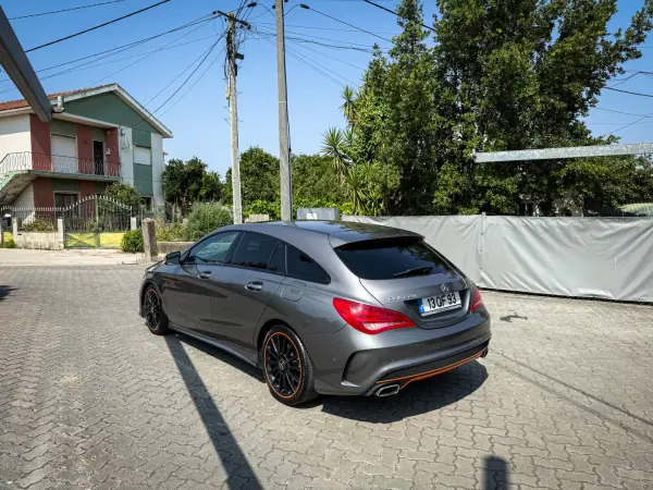 Mercedes-Benz CLA 220 2015 - 20990 EUR, 160000 km - AUTO.MOTO.pt - 160000km - foto 10 de 12