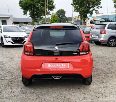 Peugeot 108 2017 - 9600 EUR, 46200 km - AUTO.MOTO.pt - 46200km - foto 7 de 23