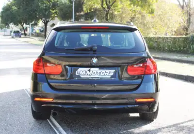 BMW 318 2013 - 14900 EUR, 154000 km - AUTO.MOTO.pt - 154000km - foto 9 de 35