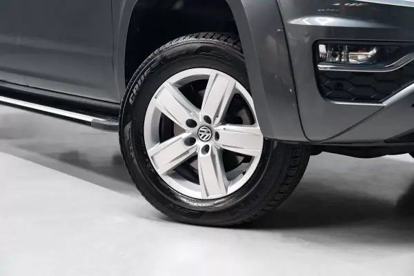Volkswagen Amarok 2019 - 37950 EUR, 84000 km - AUTO.MOTO.pt - 84000km - foto 4 de 33