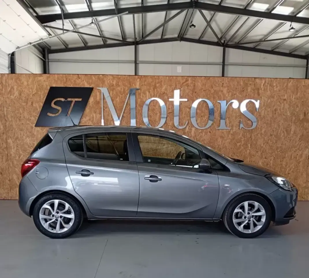 Opel Corsa 2019 - 12750 EUR, 69823 km - AUTO.MOTO.pt - 69823km - foto 4 de 19