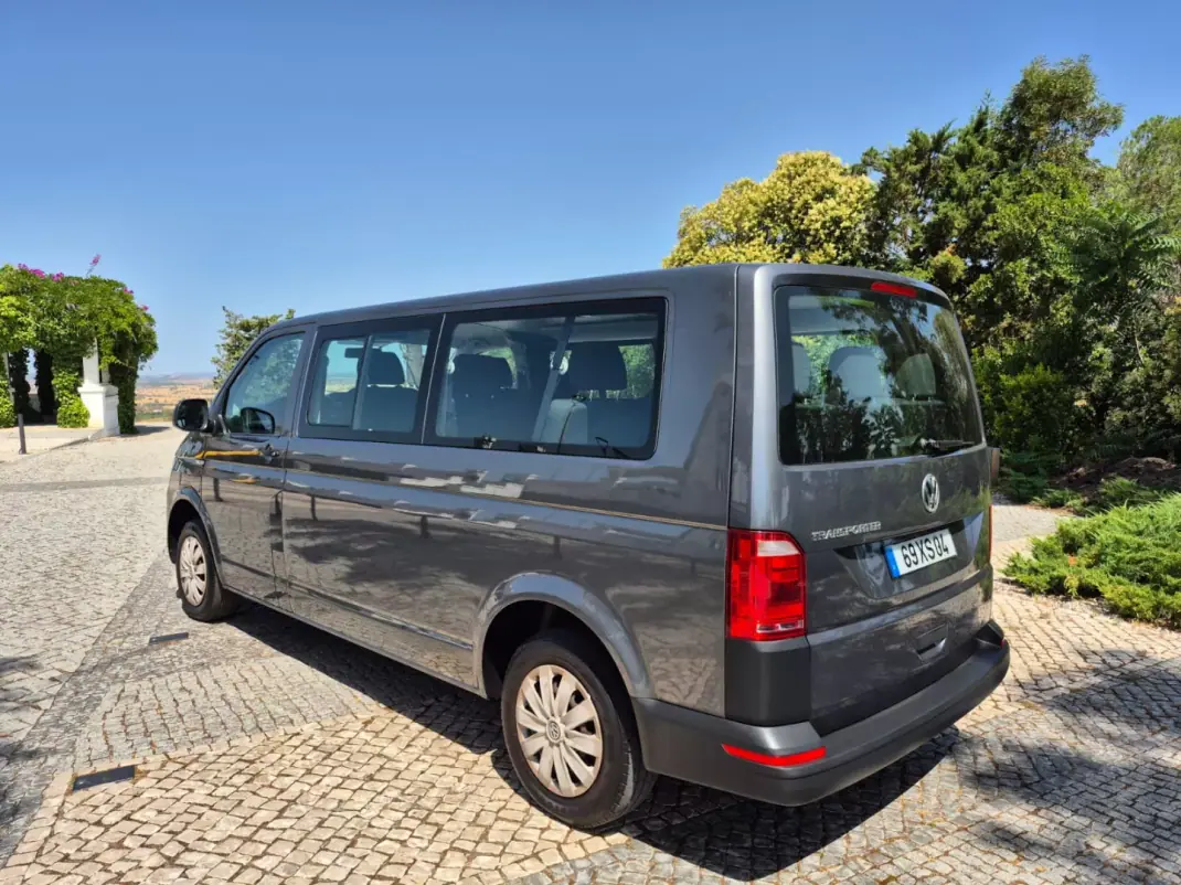 Volkswagen Transporter 2019 - 28750 EUR, 190404 km - 190404km - foto 4 de 22
