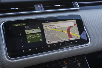 Land Rover Range Rover Velar 2017 - 39900 EUR, 175180 km - AUTO.MOTO.pt - 175180km - foto 18 de 36