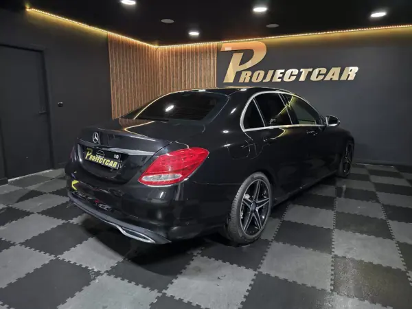 Mercedes-Benz C 180 2016 — photo 2 of 20