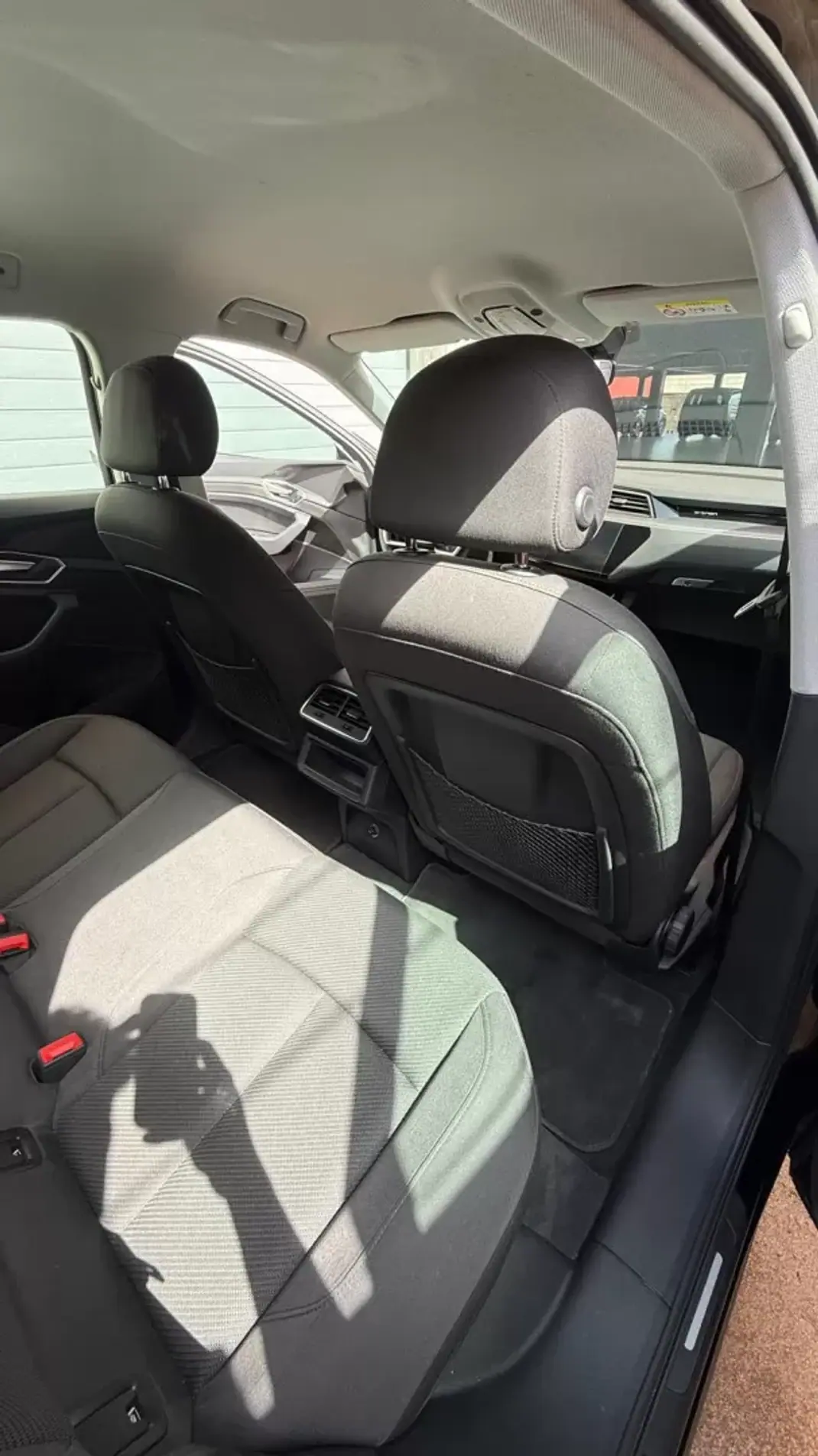 Audi e-tron 2020 - 27500 EUR, 90120 km - AUTO.MOTO.pt - 90120km - foto 13 de 17