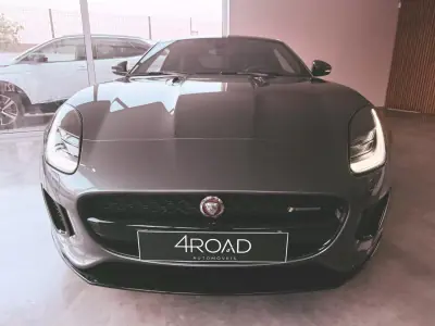 Jaguar F-Type 2018 - 46000 EUR, 64300 km - AUTO.MOTO.pt - 64300km - foto 32 de 135