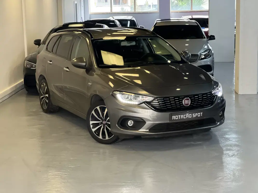 Fiat Tipo Station Wagon 2017 - 9490 EUR, 120000 km - AUTO.MOTO.pt - 120000km - foto 28 de 30