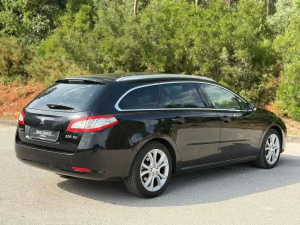 Peugeot 508 SW 2012 - 7900 EUR, 215500 km - AUTO.MOTO.pt - 215500km - foto 15 de 23
