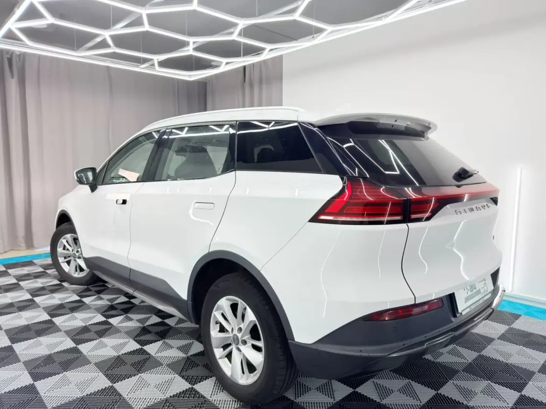 Aiways U5 2020 - 19000 EUR, 54000 km - 54000km - foto 5 de 22
