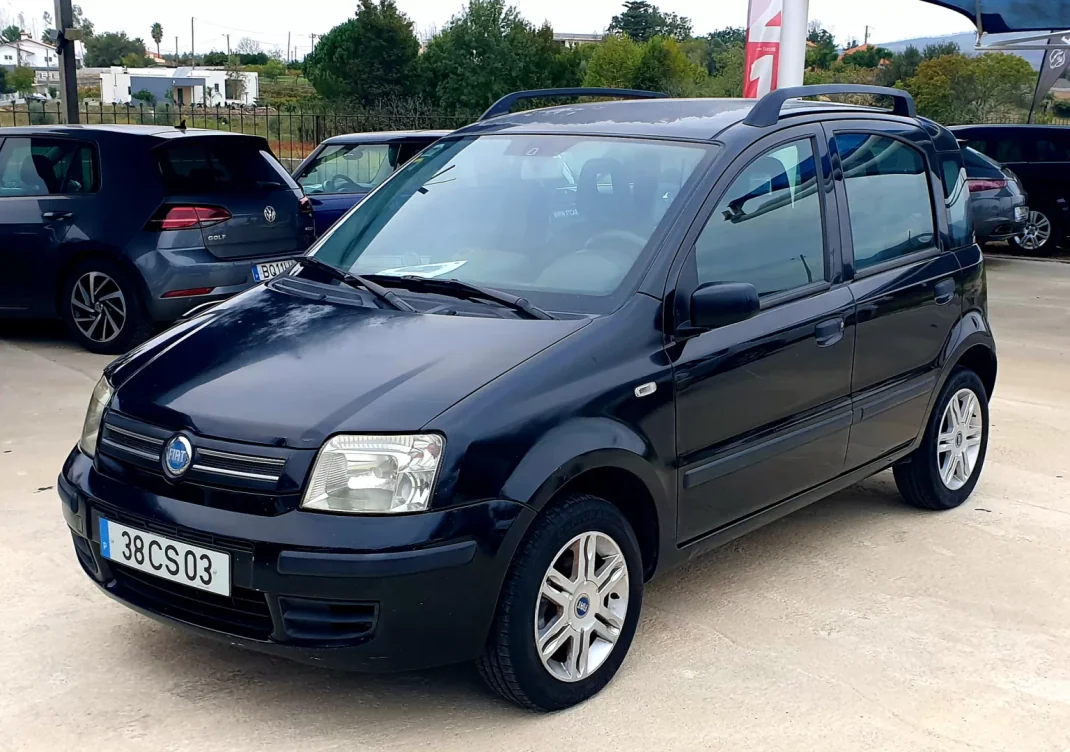 Fiat Panda 2007 - 3990 EUR, 274730 km - AUTO.MOTO.pt - 274730km - foto 1 de 21