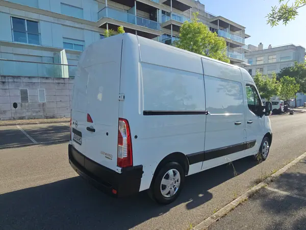 Opel Movano 2.2 BlueHDI 140 Cv L2H2 2021 - 12990 EUR, 240000 km - AUTO.MOTO.pt - 240000km - foto 3 de 17