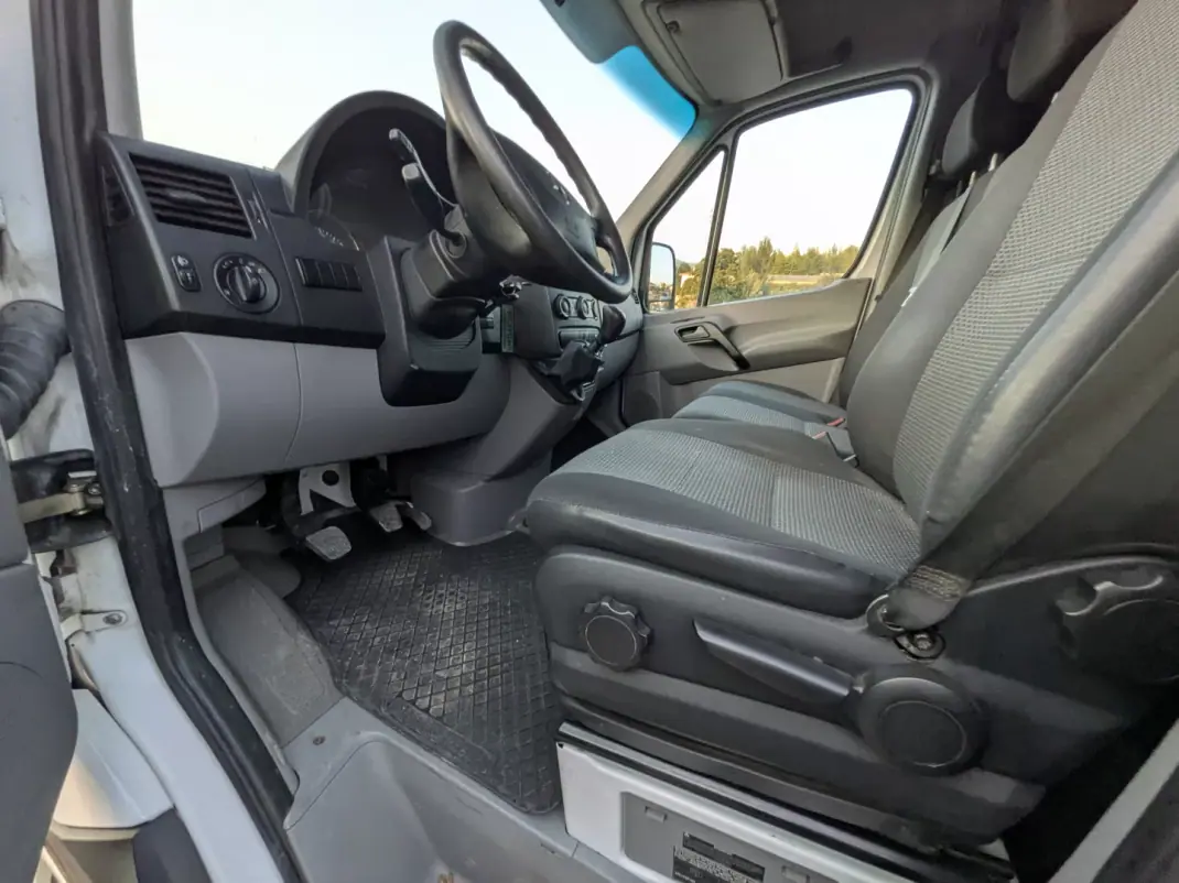 Mercedes-Benz Sprinter 2013 - 19900 EUR, 190000 km - 190000km - foto 15 de 18