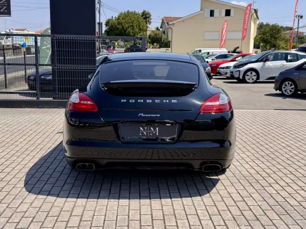 Porsche Panamera 2011 - 32500 EUR, 206000 km - 206000km - foto 4 de 20