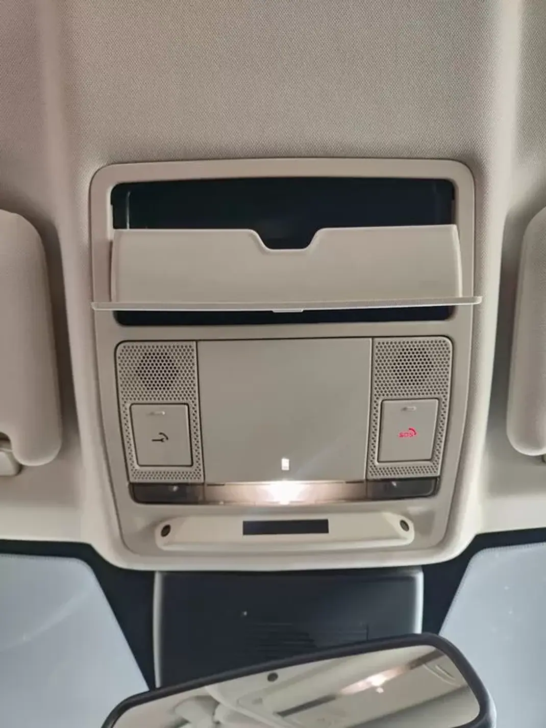 Land Rover Range Rover Evoque 2016 - 22750 EUR, 86400 km - AUTO.MOTO.pt - 86400km - foto 33 de 35