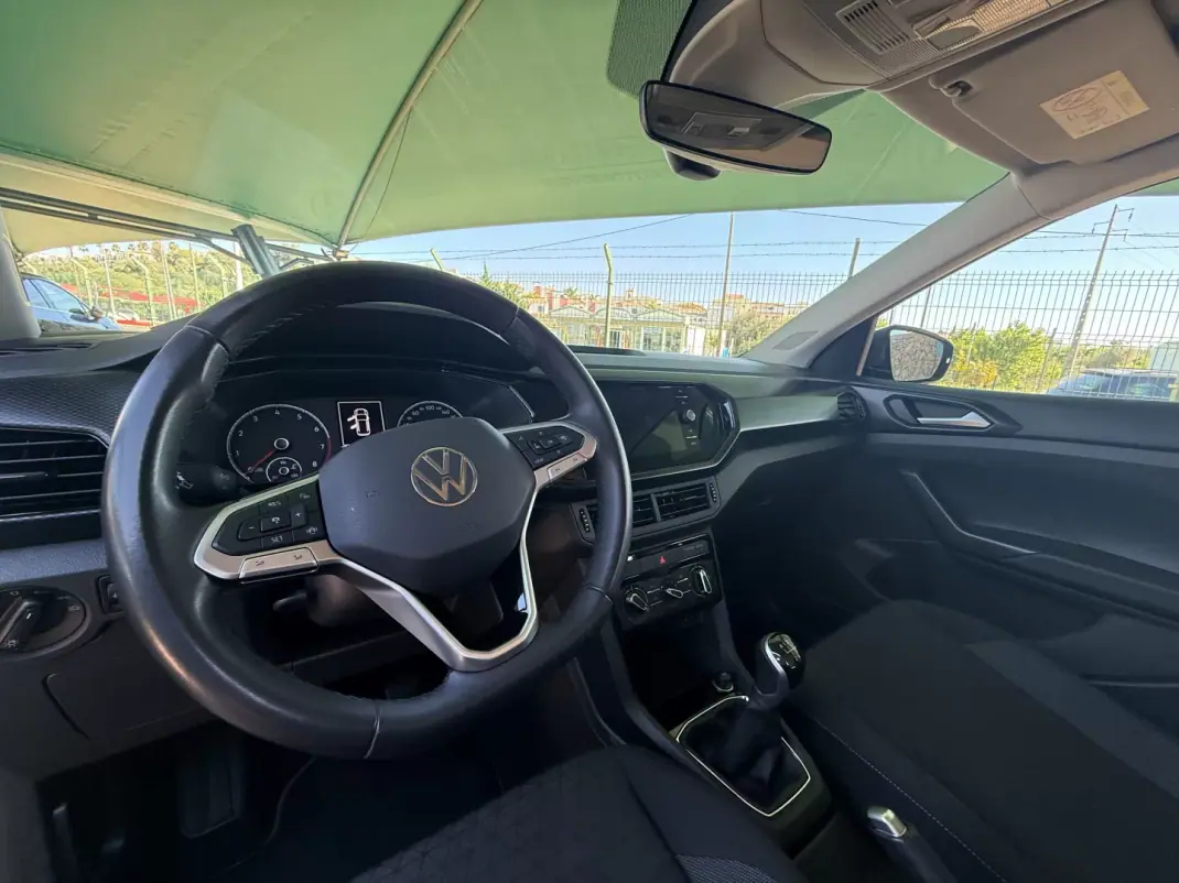 Volkswagen T-Cross 2022 - 20900 EUR, 47200 km - AUTO.MOTO.pt - 47200km - foto 5 de 15