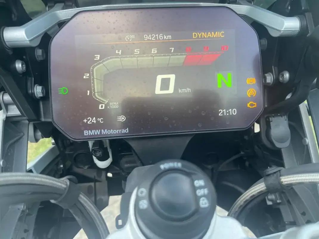 BMW F 800 GS Adventure 2019 - 16900 EUR, 94000 km - 94000km - foto 8 de 16