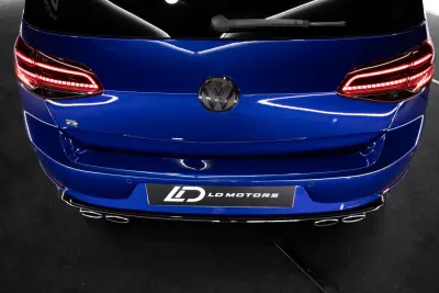 Volkswagen Golf 2017 — foto 6 de 16