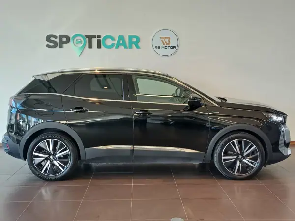 Peugeot 3008 2022 - 27750 EUR, 59200 km - AUTO.MOTO.pt - 59200km - foto 4 de 36