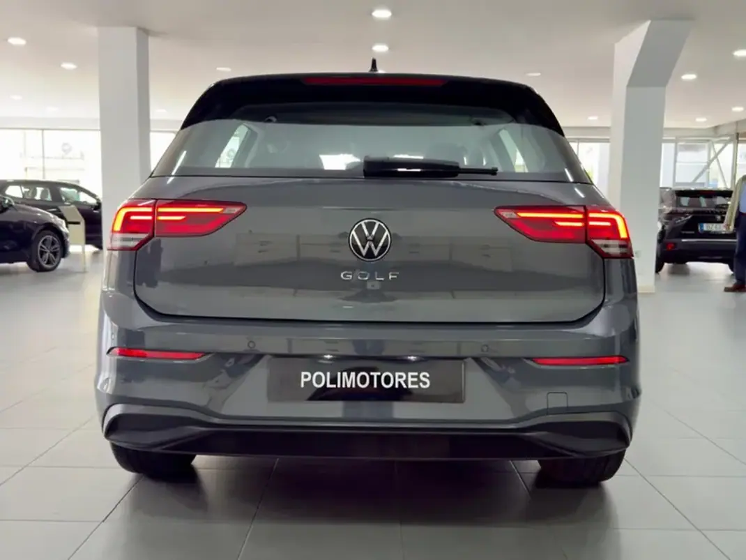 Volkswagen Caddy 2021 - 23750 EUR, 103723 km - 103723km - foto 6 de 17