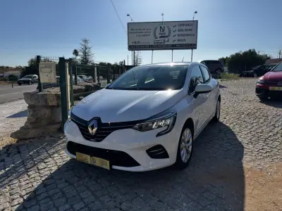 Renault Clio 2021 - 16400 EUR, 88000 km - AUTO.MOTO.pt - 88000km - foto 6 de 20