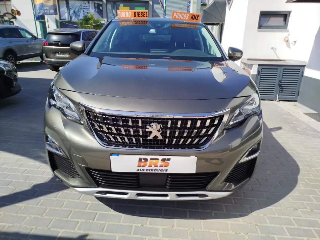 Peugeot 3008 2019 - 19450 EUR, 40945 km - AUTO.MOTO.pt - 40945km - foto 1 de 22