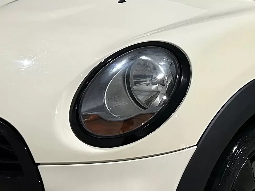 MINI Cooper 2014 - 11500 EUR, 190000 km - AUTO.MOTO.pt - 190000km - foto 5 de 16