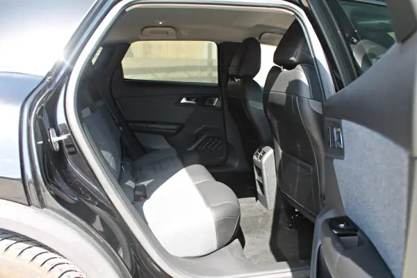 Citroën C5 X 2023 - 27890 EUR, 21307 km - AUTO.MOTO.pt - 21307km - foto 11 de 14