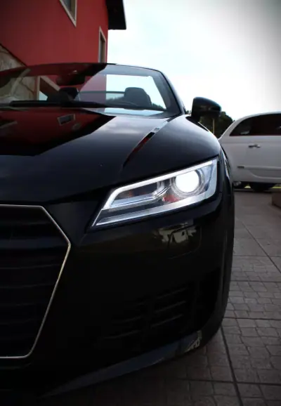 Audi TT Roadster 2015 - 23990 EUR, 151000 km - AUTO.MOTO.pt - 151000km - foto 34 de 37