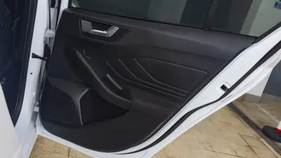 Ford Focus 2024 - 21450 EUR, 49000 km - AUTO.MOTO.pt - 49000km - foto 9 de 36