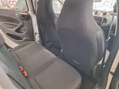 Smart ForFour 2015 - 8490 EUR, 97000 km - 97000km - foto 11 de 14