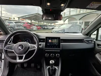 Renault Clio 2021 - 17000 EUR, 58800 km - AUTO.MOTO.pt - 58800km - foto 14 de 24