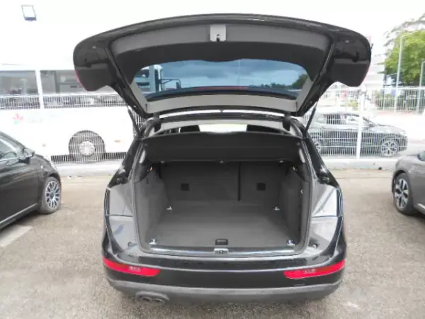 Audi Q5 2010 - 14900 EUR, 177706 km - AUTO.MOTO.pt - 177706km - foto 7 de 13