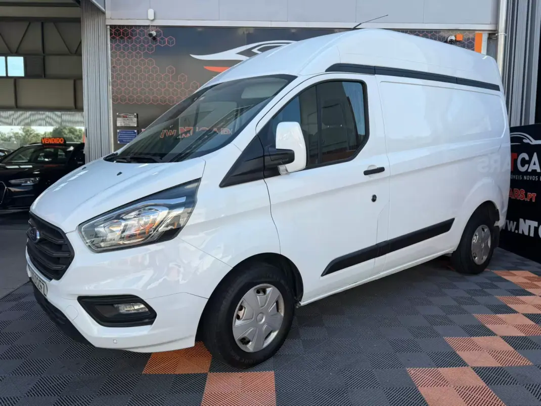 Ford 2020 - 14900 EUR, 224390 km - AUTO.MOTO.pt - 224390km - foto 1 de 14