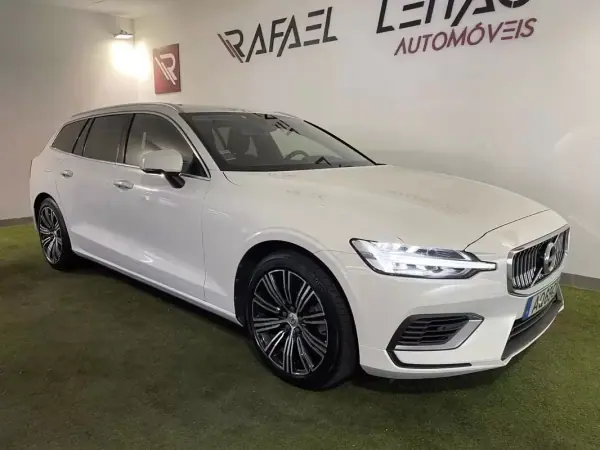 Volvo V60 2022 - 31900 EUR, 71000 km - AUTO.MOTO.pt - 71000km - foto 9 de 29