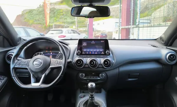 Nissan Juke 2021 - 19500 EUR, 57800 km - AUTO.MOTO.pt - 57800km - foto 6 de 16