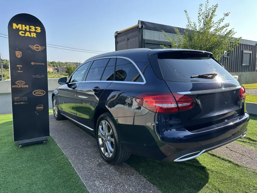 Mercedes-Benz C 180 2017 - 17900 EUR, 249000 km - 249000km - foto 11 de 58