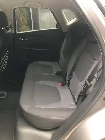 Renault Captur 2017 - 10900 EUR, 116000 km - 116000km - foto 21 de 32