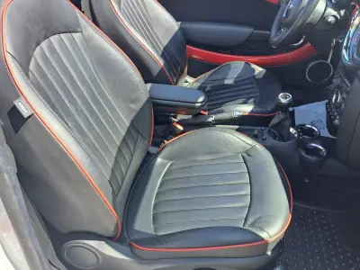 MINI Roadster 2012 - 16990 EUR, 102919 km - 102919km - foto 19 de 47
