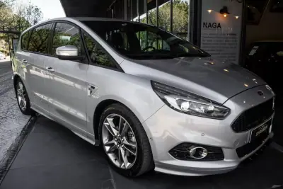 Ford S-Max 2018 - 17750 EUR, 194308 km - AUTO.MOTO.pt - 194308km - foto 6 de 47