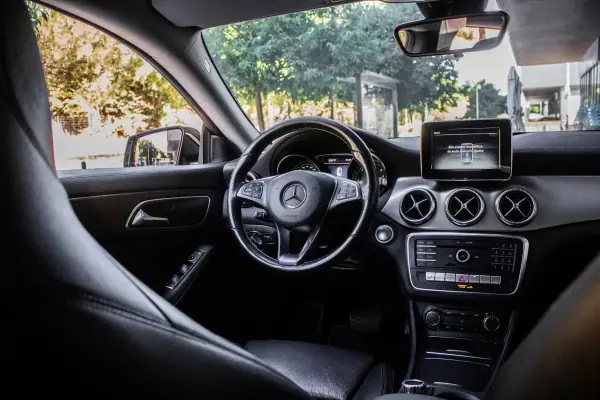 Mercedes-Benz CLA 200 2018 - 17990 EUR, 187896 km - 187896km - foto 24 de 33