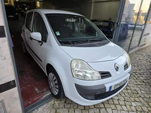 Renault Modus 2009 - 4500 EUR, 196787 km - AUTO.MOTO.pt - 196787km - foto 3 de 16