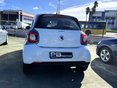 Smart 1 2017 - 10990 EUR, 119625 km - AUTO.MOTO.pt - 119625km - foto 11 de 13