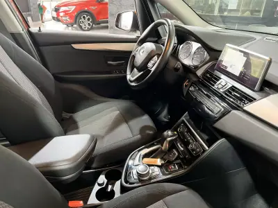 BMW 225xe Active Tourer 2020 - 19800 EUR, 74348 km - AUTO.MOTO.pt - 74348km - foto 18 de 25
