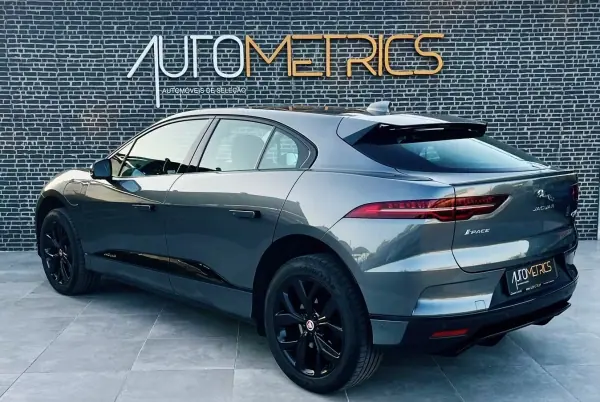 Jaguar I-Pace 2018 - 23500 EUR, 83000 km - AUTO.MOTO.pt - 83000km - foto 10 de 15
