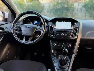 Ford Focus 2016 — foto 4 de 10