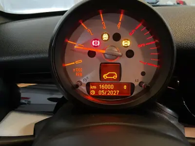 MINI Coupé 2012 - 12500 EUR, 208911 km - 208911km - foto 11 de 19