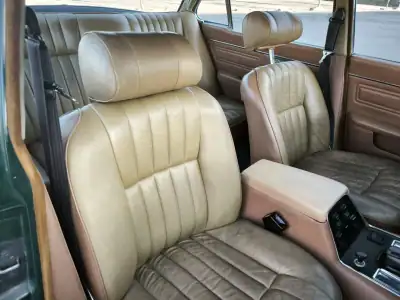 Jaguar XJ6 1976 - 24950 EUR, 47777 km - AUTO.MOTO.pt - 47777km - foto 46 de 60