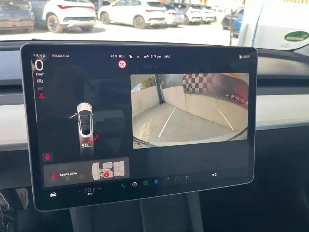 Tesla Model 3 2022 - 28500 EUR, 49000 km - AUTO.MOTO.pt - 49000km - foto 10 de 13